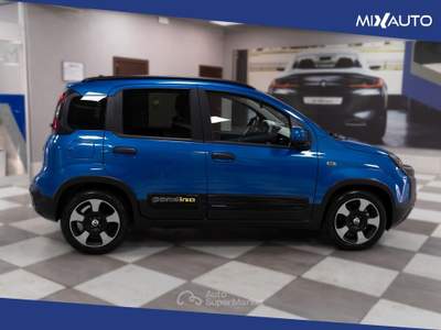 Fiat Panda Pandina Cross 1.0 Firefly Hybrid S&amp;S 70CV Blu/Azzurro usata Latina