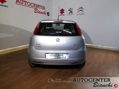Fiat Grande Punto 1.4 natural power Active Argento usata Castelnovo ne' Monti