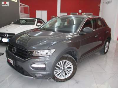 Volkswagen T-Roc 1.0 TSI Business BMT Grigio usata Vittoria
