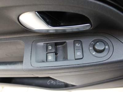 Volkswagen up! 1.0 75 CV 5p. high up! ASG Nero usata Trapani
