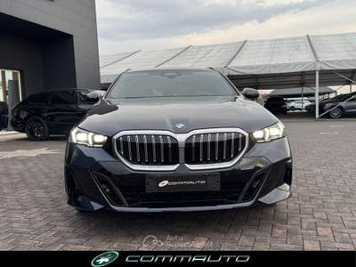 BMW Serie 5 520d d 48V xDrive Touring Msport Blu/Azzurro usata Quinto di Treviso