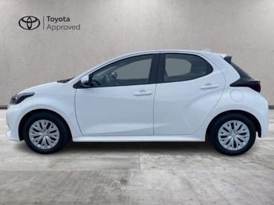Toyota Yaris 1.5 Hybrid 5 porte Active Bianco usata Caresanablot