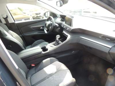 Peugeot 3008 BlueHDi 120 S&S Allure Grigio usata Quarto