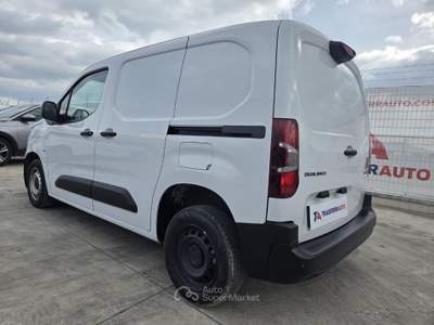 Citroen Berlingo BlueHDi 100 S&S Van M Club Bianco usata Napoli