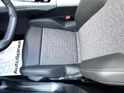 Peugeot 3008 Hybrid 145 Allure e-DCS 6 Grigio usata Spinea