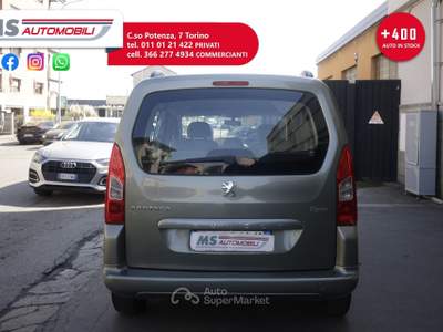 Peugeot Partner Peugeot Partner Tepee 1.6 hdi Premium 90cv Unicoproprietario Verde usata Torino