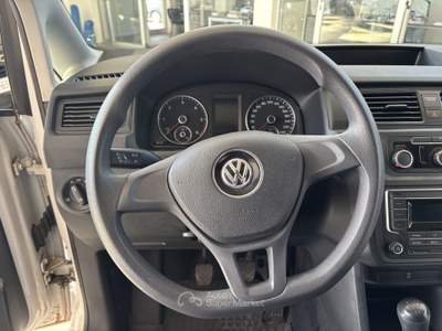 Volkswagen Caddy Caddy Maxi 2.0 diesel UNICO PROPRIETARIO Bianco usata Castellanza
