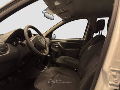 Dacia Duster 1.6 Laureate Gpl 4x2 105cv Bianco usata Cappella Maggiore