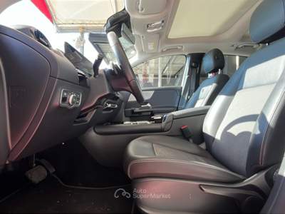 Mercedes-Benz GLA GLA 180 d Automatic Business Extra usata Pordenone