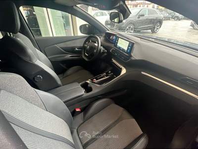 Peugeot 3008 3008 BlueHDi 130 S&S EAT8 Allure Blu/Azzurro usata Pordenone