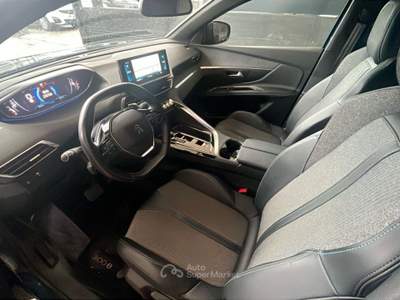 Peugeot 3008 3008 BlueHDi 130 S&S EAT8 Allure Blu/Azzurro usata Pordenone