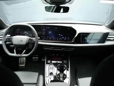 Audi A5 Avant TDI 204CV S tronic mHEV+ S Line edition Bianco usata Dolo