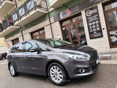 Ford S-Max 7 POSTI TITANIUM AUTOMATICA Grigio usata CORATO
