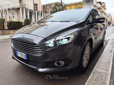 Ford S-Max 7 POSTI TITANIUM AUTOMATICA Grigio usata CORATO