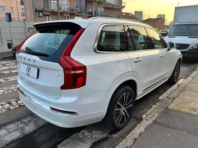Volvo XC90 2.0 T8 recharge Core awd 7p - AUT/GOOGLE/CAMERA Bianco usata Sesto San Giovanni