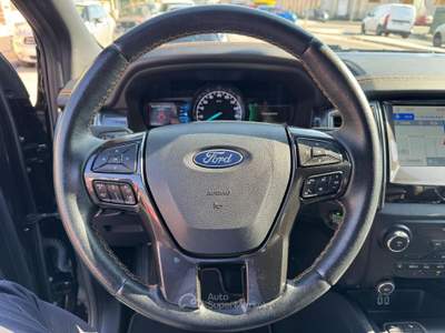 Ford Ranger ECOBLUE DC Wildtrak 5 posti FATTURABILE SUBITO DISPONIBILE Nero usata Viareggio