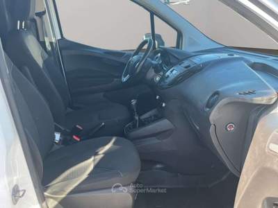 Ford Transit Courier 1.5TDCI 100CV TREND Bianco usata San Miniato