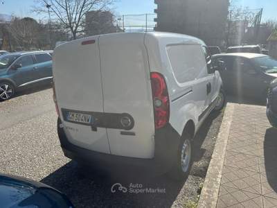 Fiat Doblò veicolo con coinbentazione nuova Bianco usata Castrovillari