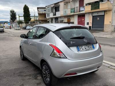 Lancia Ypsilon 16V 95 CV 5 porte S&S Gold Grigio usata Sant'Antimo