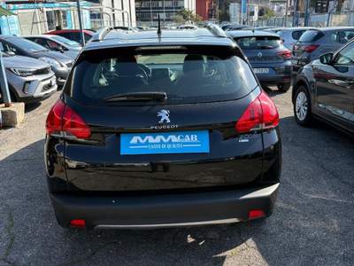 Peugeot 2008 Peugeot 2008 1.2 Turbo 110cv Benzina Black Matt Nero usata Pozzuoli