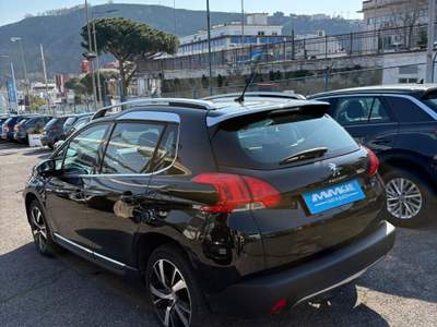 Peugeot 2008 Peugeot 2008 1.2 Turbo 110cv Benzina Black Matt Nero usata Pozzuoli