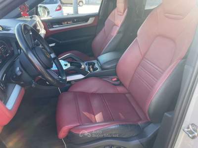 Porsche Cayenne Cayenne Coupe 2023 3.0 e-hybrid tip tiptronic Nero usata Torino