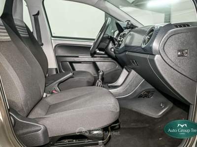 Volkswagen up! 1.0 eco High 68cv Benz/Metano Grigio usata Torino