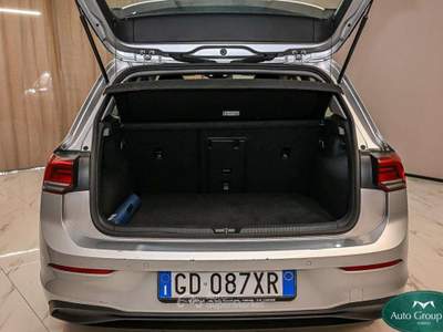 Volkswagen Golf Golf VIII 2020 1.0 etsi evo Life 110cv dsg usata Torino