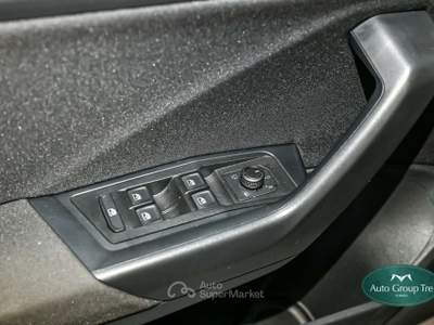 Volkswagen T-Roc 2.0 tdi Life 150cv dsg Nero usata Torino