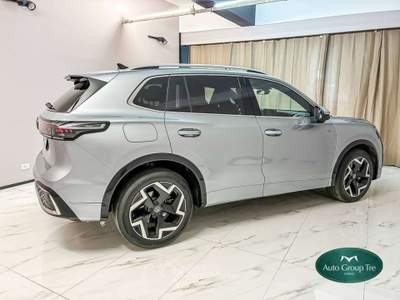 Volkswagen Tiguan 2.0 tdi R-Line 150cv dsg Argento usata Torino