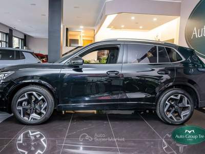 Volkswagen Tiguan 2.0 tdi R-Line 150cv dsg Nero usata Torino