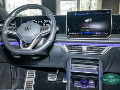 Volkswagen Tiguan 2.0 tdi R-Line 150cv dsg Nero usata Torino