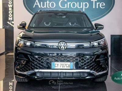 Volkswagen Tiguan 2.0 tdi R-Line 150cv dsg Nero usata Torino