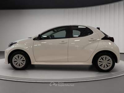 Toyota Yaris Yaris 1.5h Active Bianco usata Bra