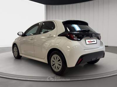 Toyota Yaris Yaris 1.5h Active Bianco usata Bra