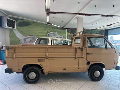 Volkswagen Transporter T3 1.6 DIESEL (AUTOCARRO CASSONE) Beige usata Mornago