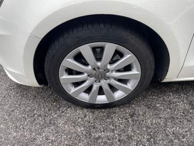Audi A1 A1 1.6 TDI 105 CV Ambition Bianco usata Mesagne