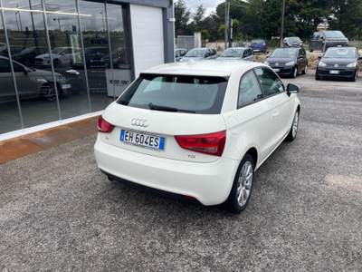 Audi A1 A1 1.6 TDI 105 CV Ambition Bianco usata Mesagne