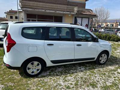 Dacia Lodgy Lodgy 2017 1.5 blue dci Comfort SL DaciaPlus s Bianco usata Gualdo Tadino