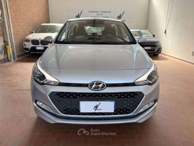 Hyundai i20 5p 1.2 Style 84cv Uniprop+tagliandi Uff. Argento usata Ferrara