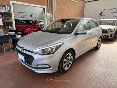 Hyundai i20 5p 1.2 Style 84cv Uniprop+tagliandi Uff. Argento usata Ferrara
