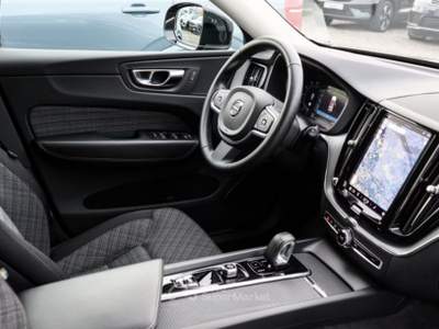 Volvo XC60 B4 (d) automatico Core Nero usata Pieve di Cento