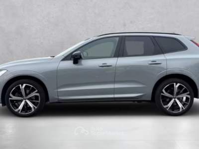Volvo XC60 B4 (d) automatico Plus Dark Grigio usata Pieve di Cento