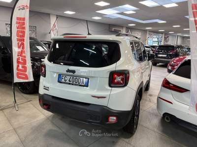 Jeep Renegade 4WD Active Drive Low Trailhawk Bianco usata Prato