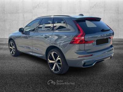 Volvo XC60 B5 (d) AWD Geartronic R-design Grigio usata Pieve di Cento