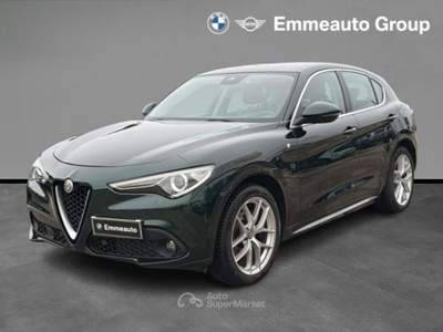 Alfa Romeo Stelvio AT8 Q4 Veloce Verde usata LECCE