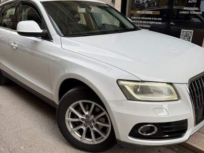 Audi Q5 177CV quattro S tronic Advanced Plus Bianco usata Bari