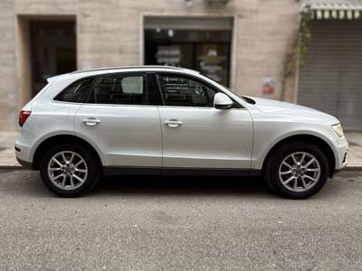 Audi Q5 177CV quattro S tronic Advanced Plus Bianco usata Bari