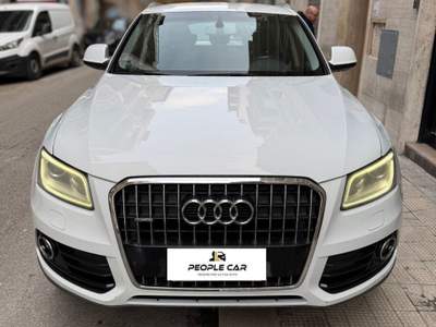 Audi Q5 177CV quattro S tronic Advanced Plus Bianco usata Bari
