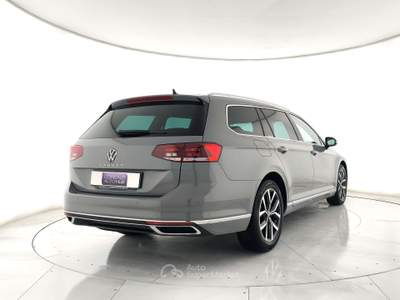 Volkswagen Passat Passat variant 2.0 tdi executive 150cv dsg  acc+c.17" Grigio usata Ghedi